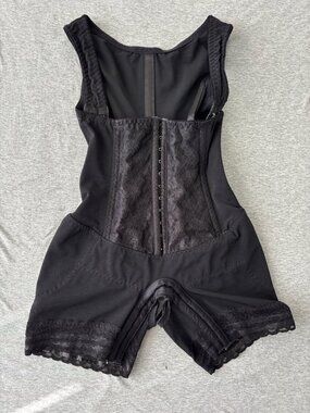 Ardyss Body Magic Full Body Shaper 32 Goth Black Lace Corset Bodysuit Y2K